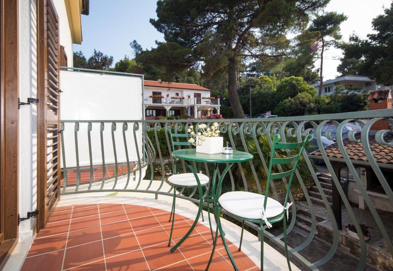 Bed and Breakfast Sobe Number 9 Rovinj Exterior foto
